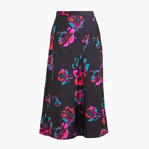 J. Crew Dresses & Skirts - J. Crew Pull-on printed bias midi skirt